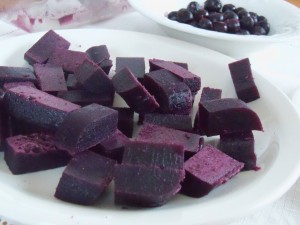 Blueberry Gummies | Cook It Up Paleo