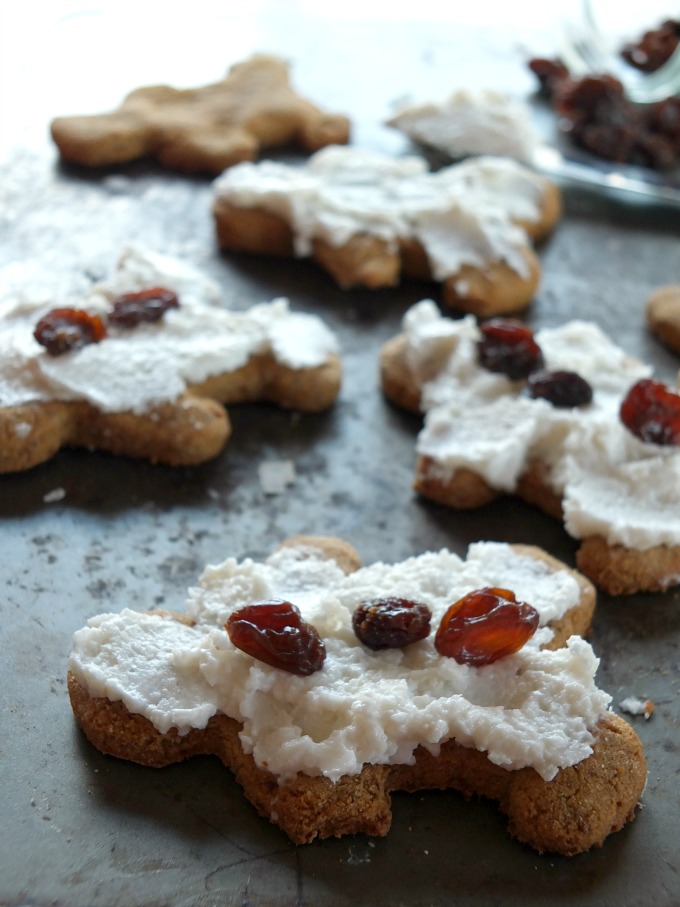 Paleo Gingerbread Cookies (nut free) - guest post on Cook Eat Paleo