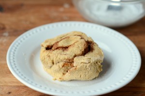 Single Serve Paleo Cinnamon Roll In a Mug