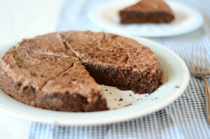 Paleo Vegan Chocolate Cake